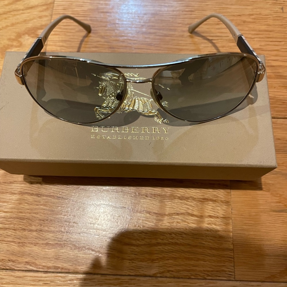 Burberry Sunglasses